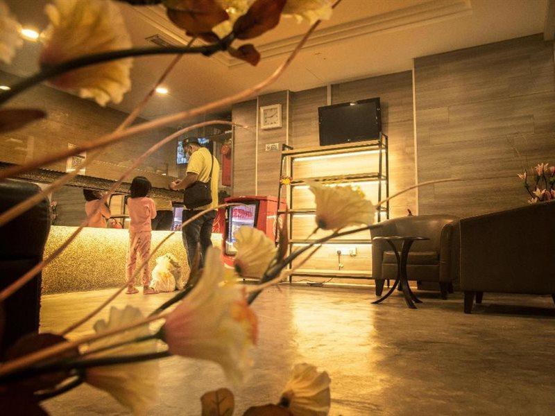 Hotel Villa Серембан  Экстерьер фото
